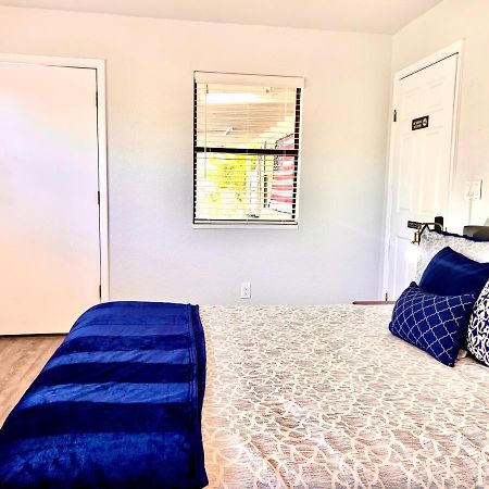 Upgraded, Stylish & Comfy 1 Bedroom/1 Bath Studio بايسون المظهر الخارجي الصورة