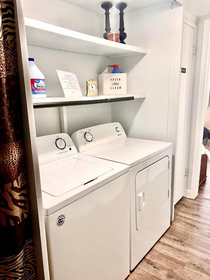 Upgraded, Stylish & Comfy 1 Bedroom/1 Bath Studio بايسون المظهر الخارجي الصورة