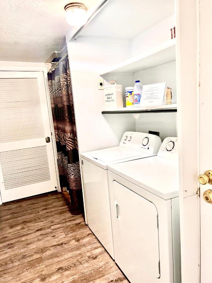 Upgraded, Stylish & Comfy 1 Bedroom/1 Bath Studio بايسون المظهر الخارجي الصورة